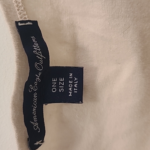 Top - Picture 4 of 4